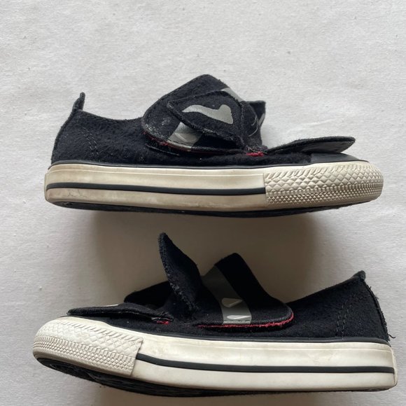 Converse Black Dog Sneakers Size 6 - Picture 9 of 12